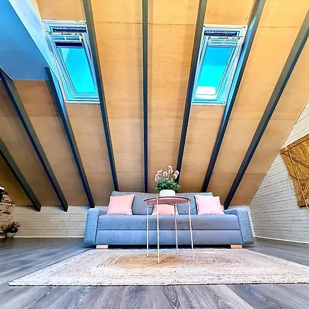 Loft Independiente Con Piscina Compartida En Centro De דירה ולנסיה