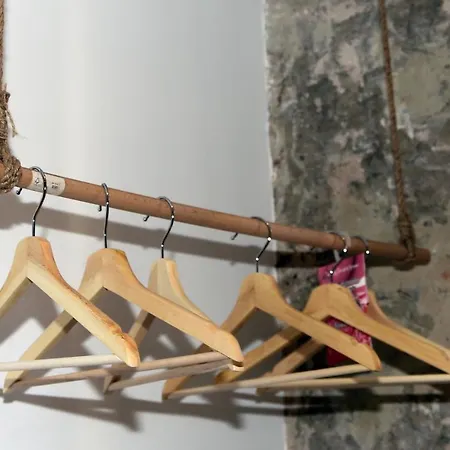 Loft Independiente Con Piscina Compartida En Centro De Apartman *