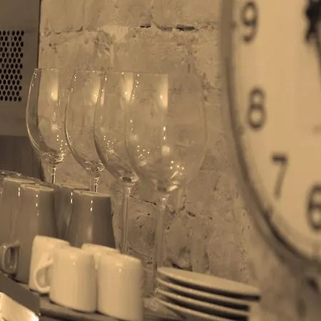 Loft Independiente Con Piscina Compartida En Centro De Apartman *