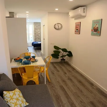 Loft Independiente Con Piscina Compartida En Centro De Apartman