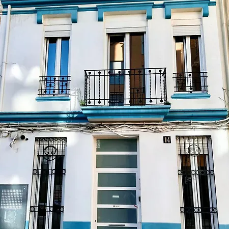 Loft Independiente Con Piscina Compartida En Centro De *