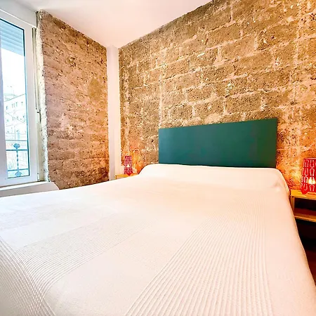 Loft Independiente Con Piscina Compartida En Centro De
