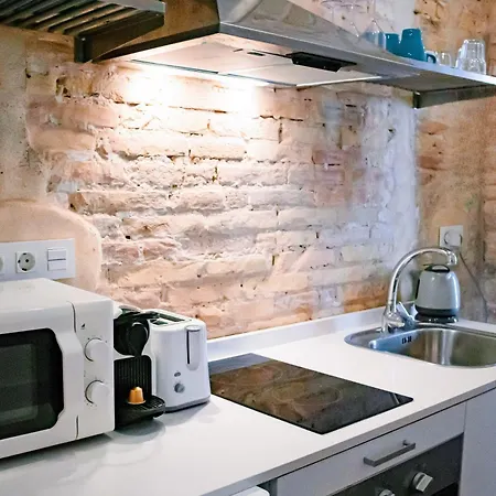 Loft Independiente Con Piscina Compartida En Centro De Appartamento Valenza