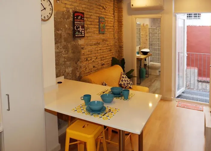Loft Independiente Con Piscina Compartida En Centro De Valence