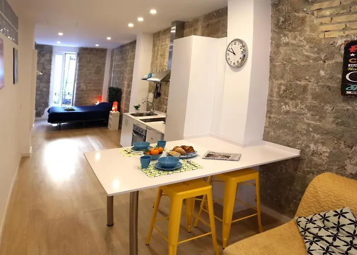 Loft Independiente Con Piscina Compartida En Centro De Appartement