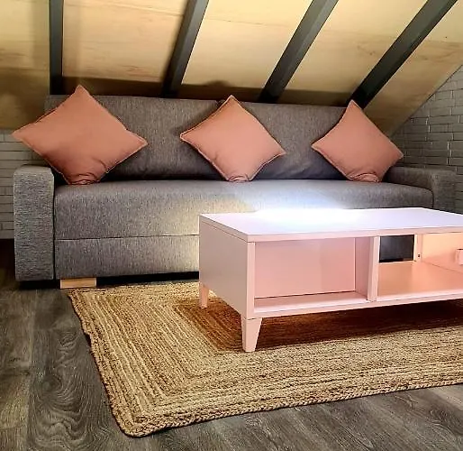 Loft Independiente Con Piscina Compartida En Centro De Appartement