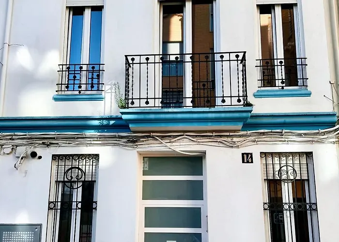 Loft Independiente Con Piscina Compartida En Centro De *