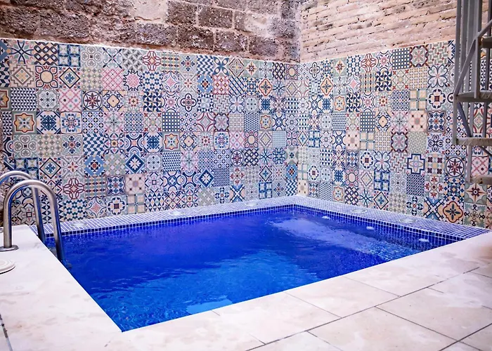 Appartement Loft Independiente Con Piscina Compartida En Centro De Valence