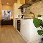 Apartamento Loft Independiente Con Piscina Compartida En Centro De