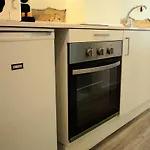 Apartamento Loft Independiente Con Piscina Compartida En Centro De *