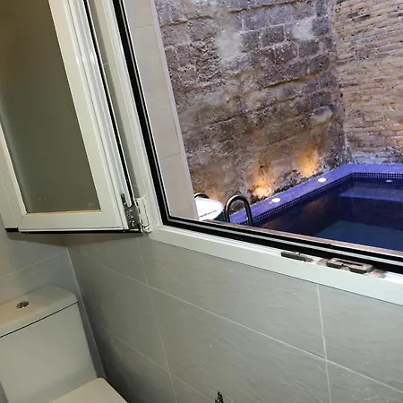 Loft Independiente Con Piscina Compartida En Centro De * فالنسيا